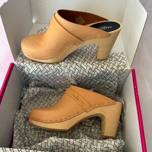 SWEDISH HASBEENS SLIP IN CLASSIC SKY HIGH NATURE LEATHER CLOGS WOMENS 37 7 NIB